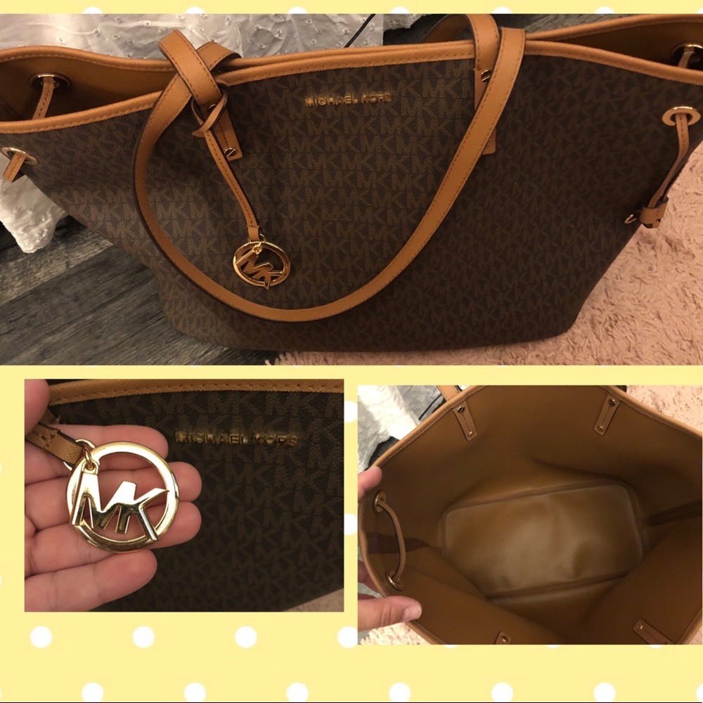 MK Tote